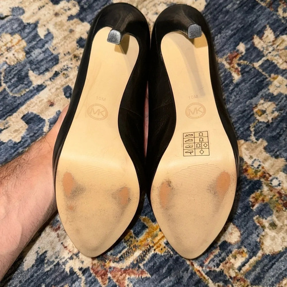 5” MK Michael Kors Designer Black Leather Hamilton 5” Pump Heels Shoes WMN 10M - Picture 16 of 16